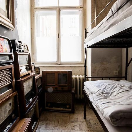 Franz Kafka Spital Hostel Brno Buitenkant foto