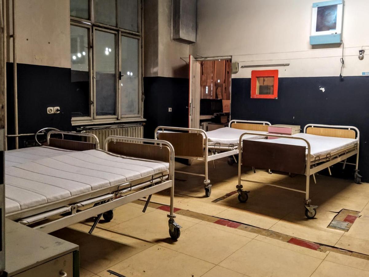 Franz Kafka Spital Hostel Brno Buitenkant foto
